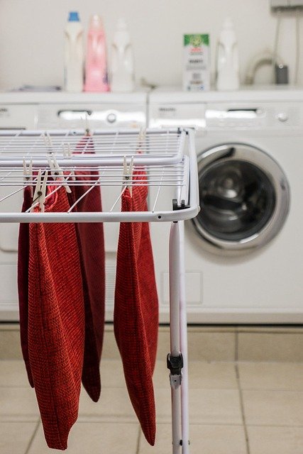 Découvrez les étendoirs rétractables résistants à l'humidité !