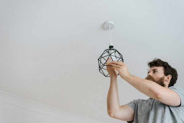 Dépannage rapide : votre électricien de confiance à dax